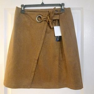 Skirt (brown)